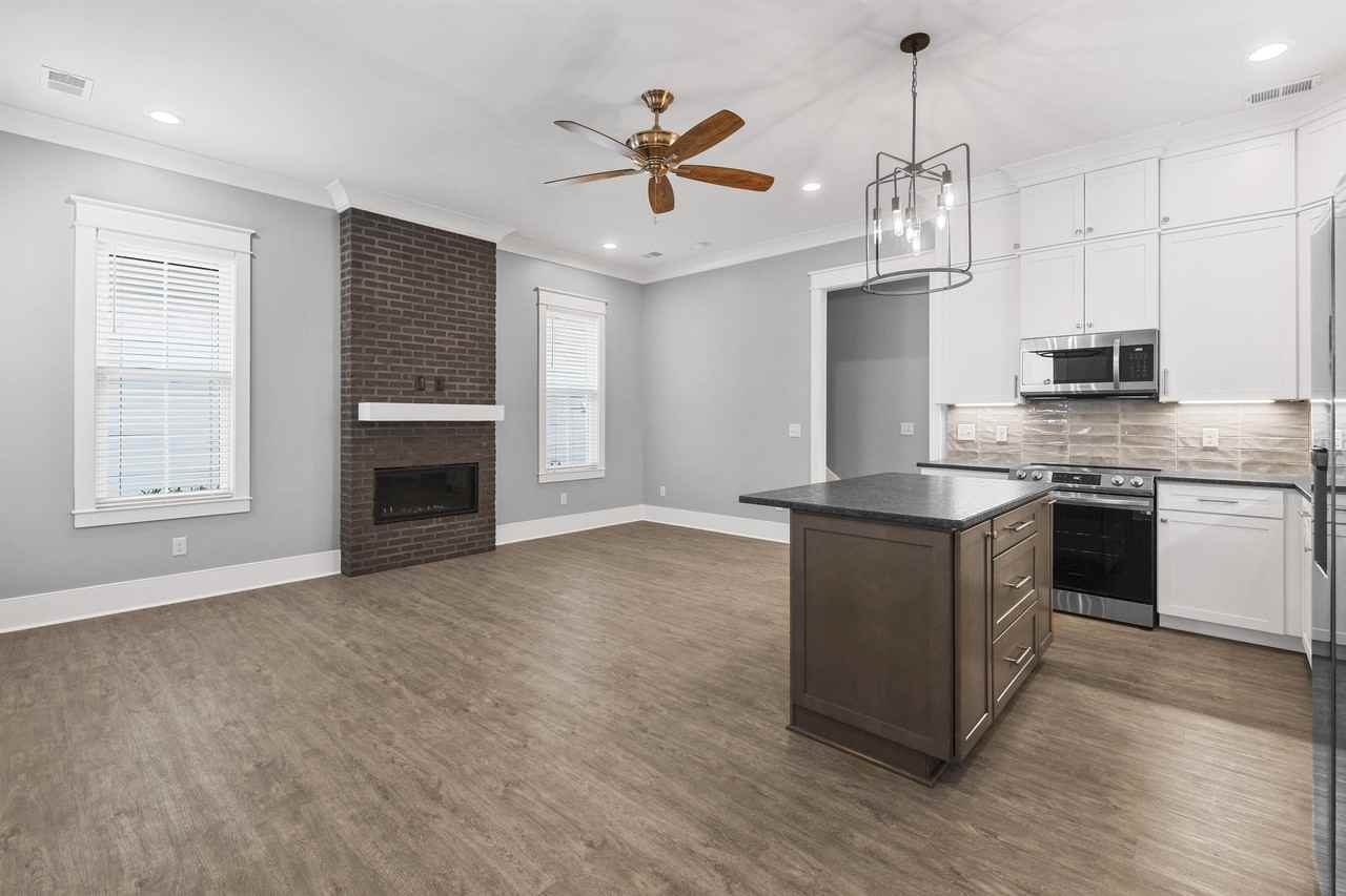 1705 Double Oak Trl #1 - Photo 4 of 50