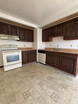 21 Barton Ct #21-05 - Photo 1 of 1