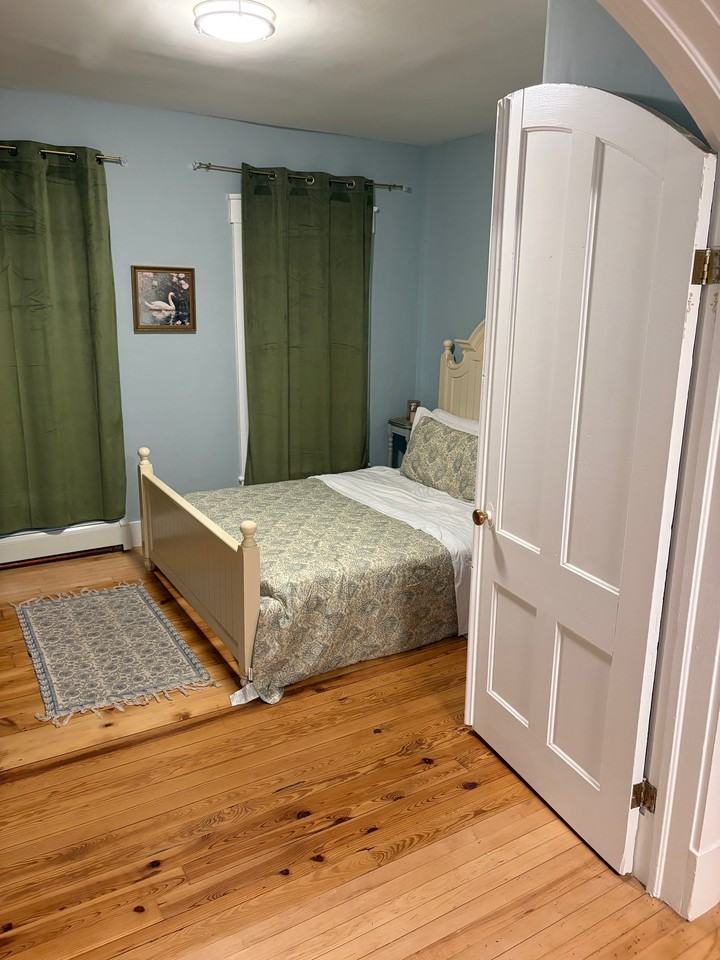 98 Forest St #2 - Photo 5 of 17
