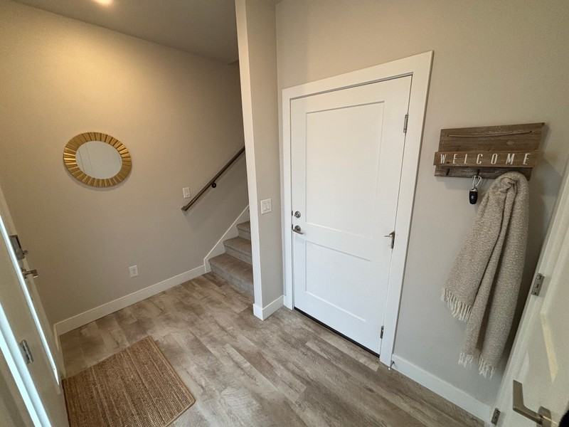 6367 W Birch Run Rd - Photo 3 of 41