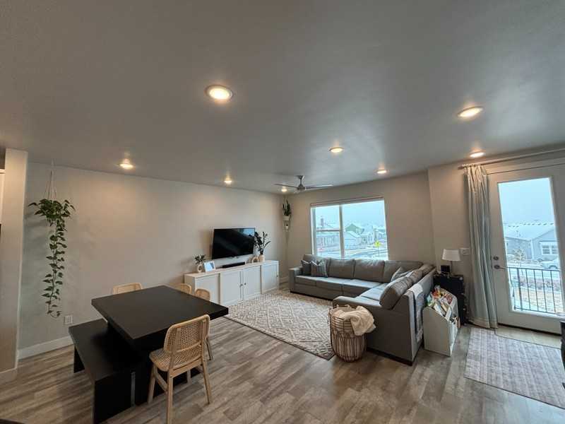 6367 W Birch Run Rd - Photo 6 of 41