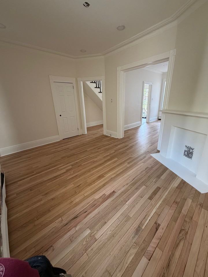 99 Garrison Ave - Photo 3 of 9