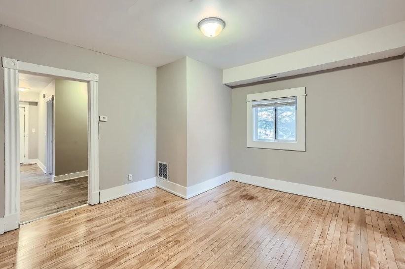 568 Farrington St #2 - Photo 5 of 25