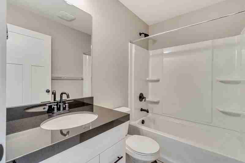 4458 S Stonington Way - Photo 6 of 32