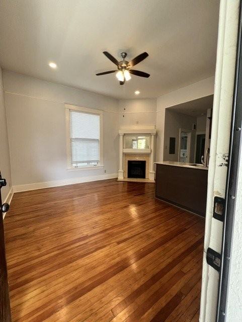 516 E 8th St #A - Photo 2 of 19