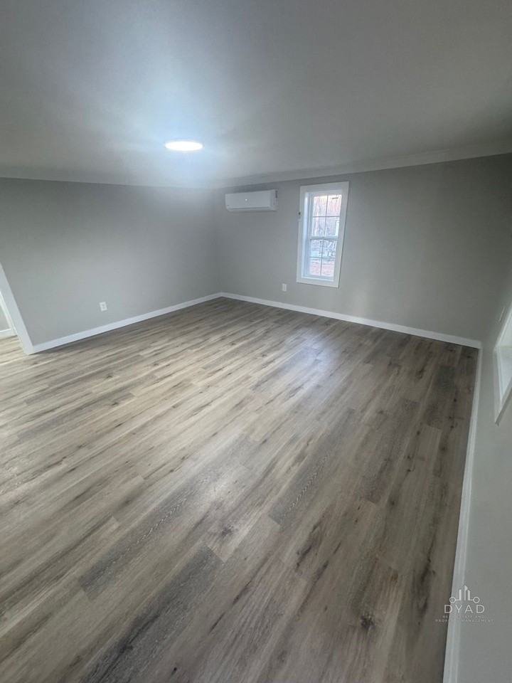 201 Adams St #1 - Photo 2 of 7