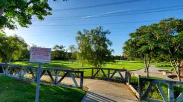 featured image of 10 Autumn Hill Ln #NA