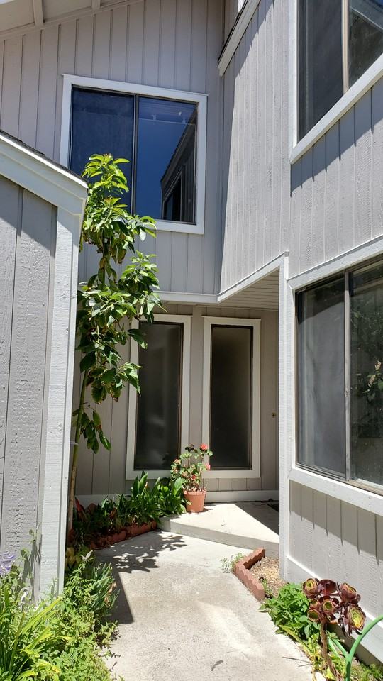 10 Autumn Hill Ln #NA - Photo 4 of 17