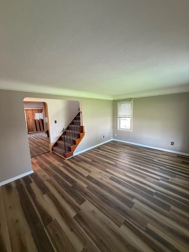 13708 Woodward Blvd - Photo 2 of 14