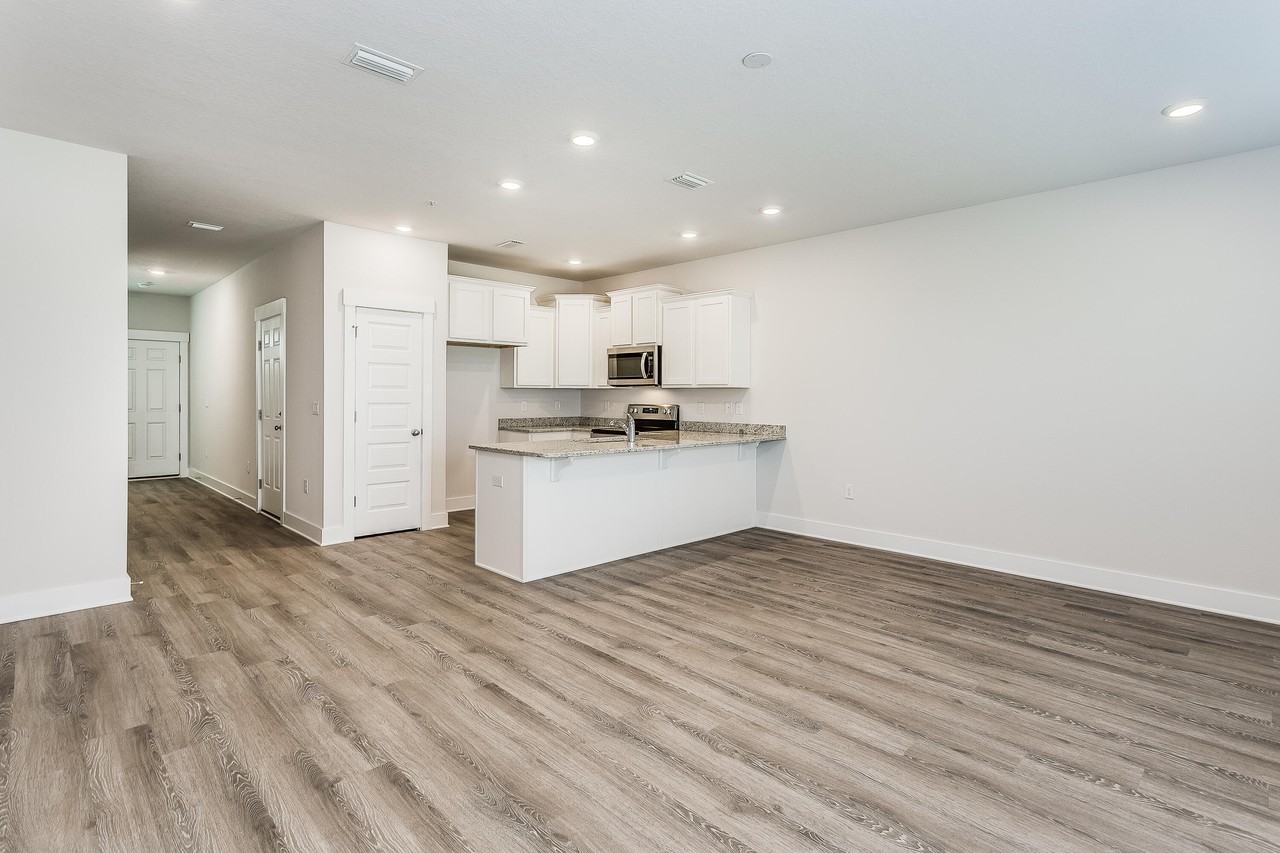 1554 Iroquois Ct #NA - Photo 5 of 25
