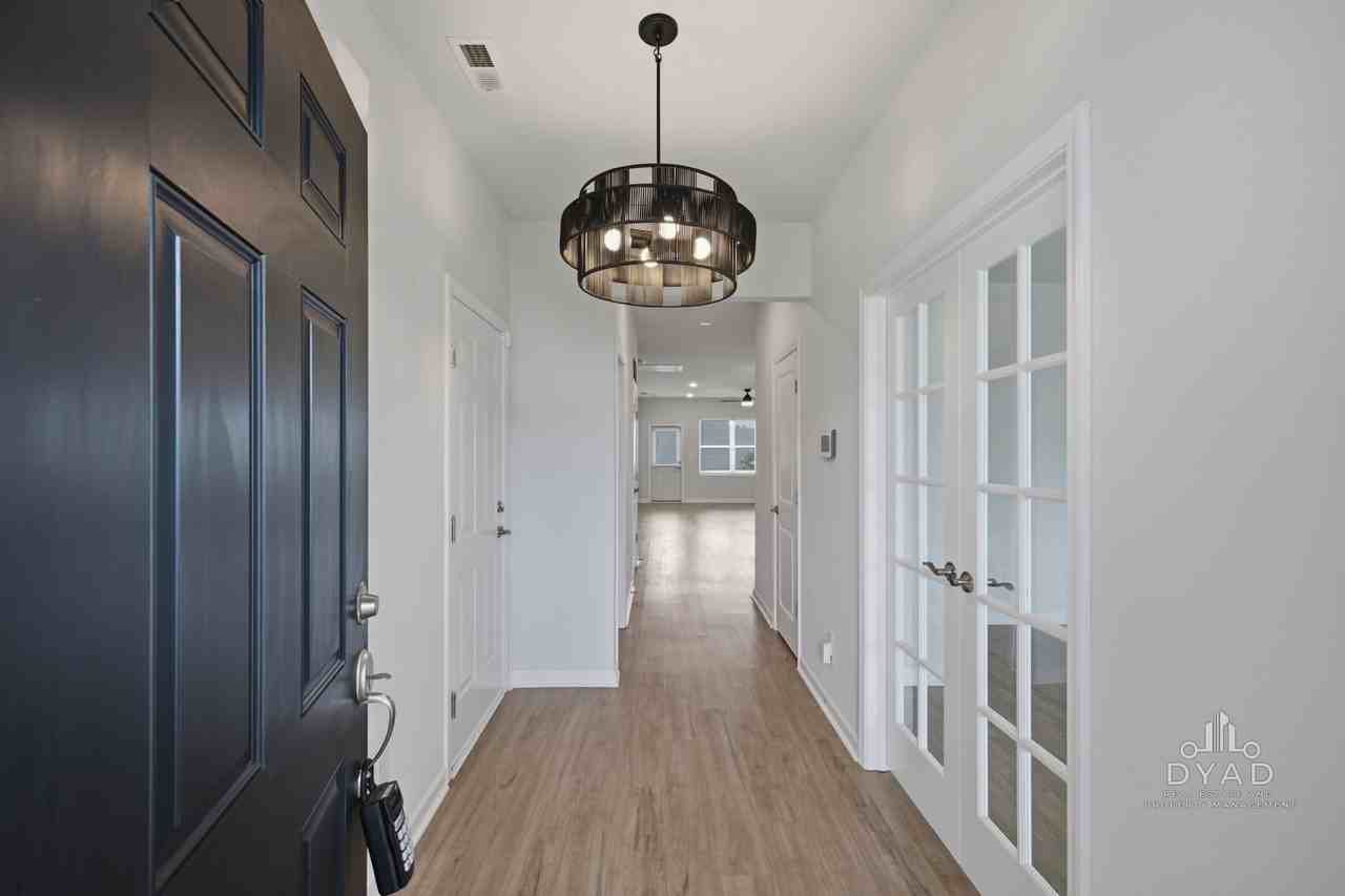 3707 Clementine Ln #1 - Photo 4 of 28