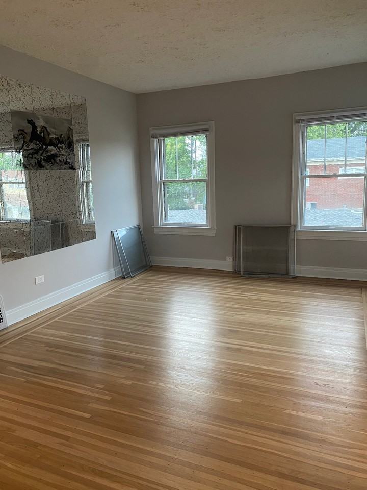 222 Cecil Ave #222 - Photo 5 of 12