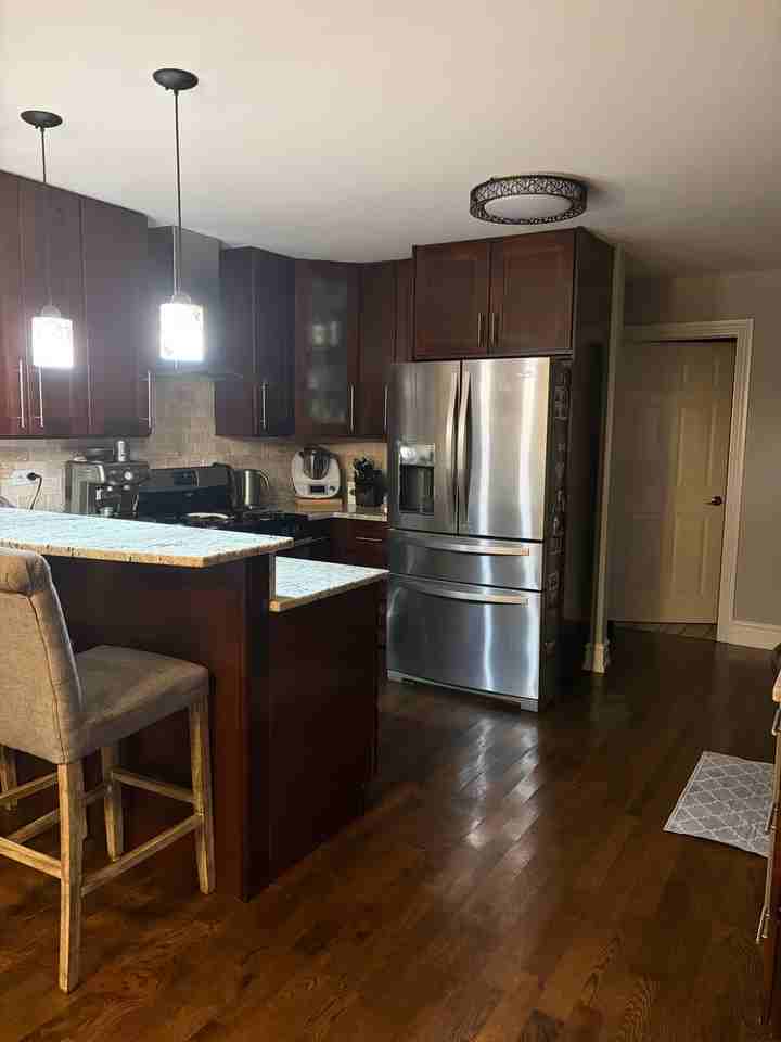 528 Charing Cross Rd - Photo 7 of 13