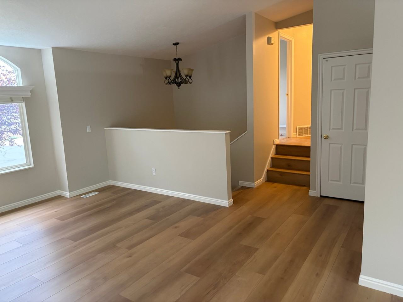 482 Se - Photo 3 of 20