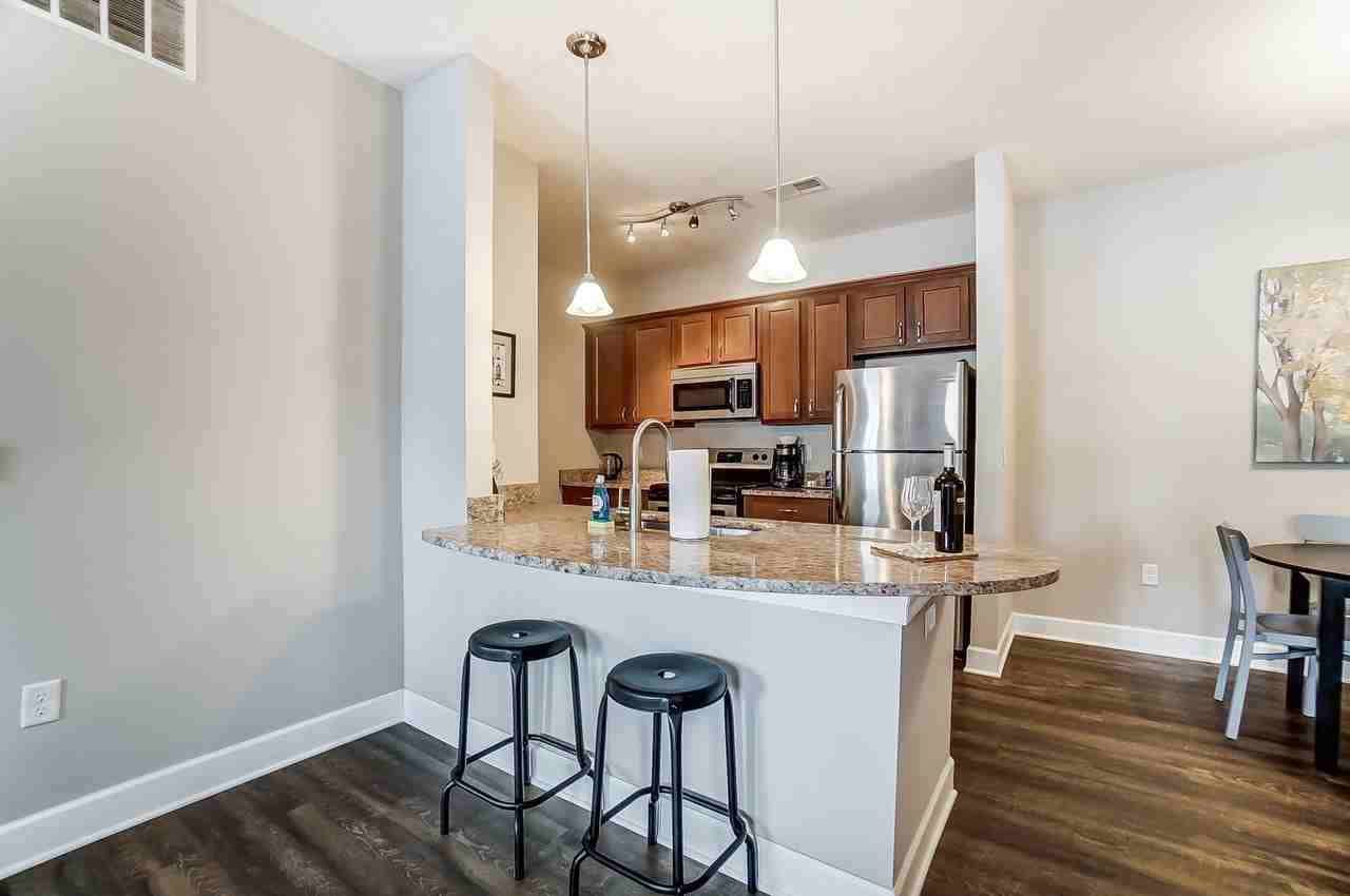 587 Brockhampton Ln #103 - Photo 3 of 18