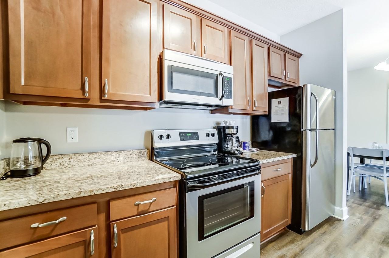 587 Brockhampton Ln #103 - Photo 7 of 18