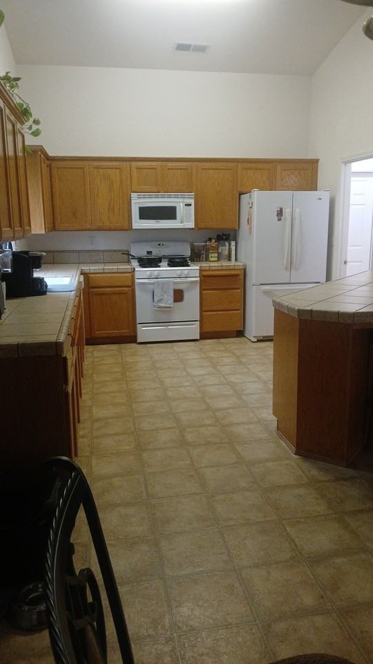2052 W Orange Ave #1 - Photo 4 of 5