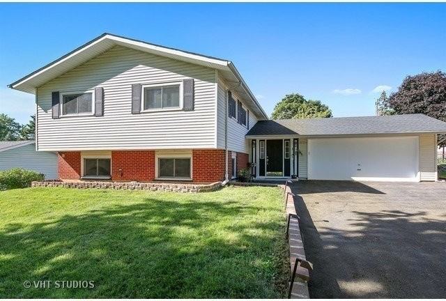 21W154 Canary Rd - Photo 4 of 5