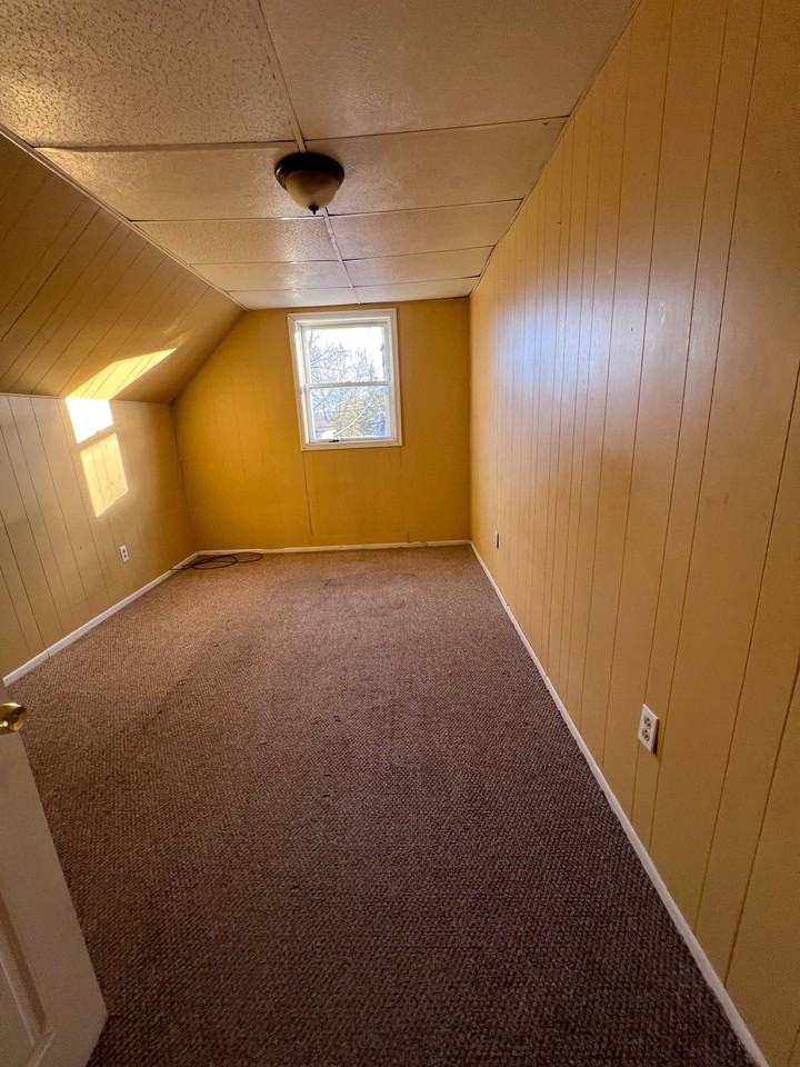 138 Reiman St - Photo 3 of 4