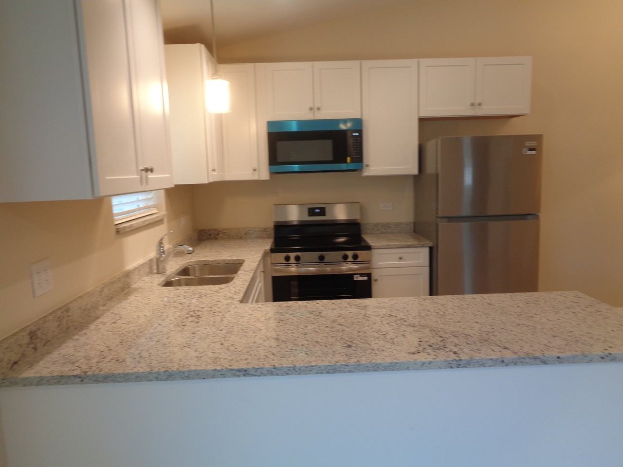 115 Essington Rd #10 - Photo 4 of 9