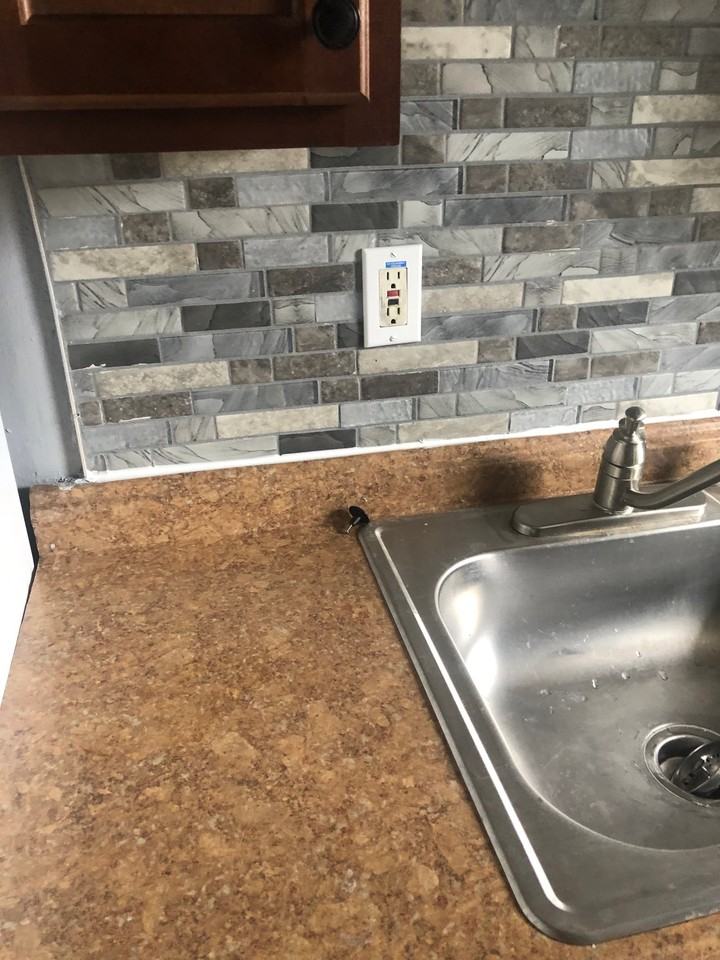 13797 Cedar Rd - Photo 4 of 6