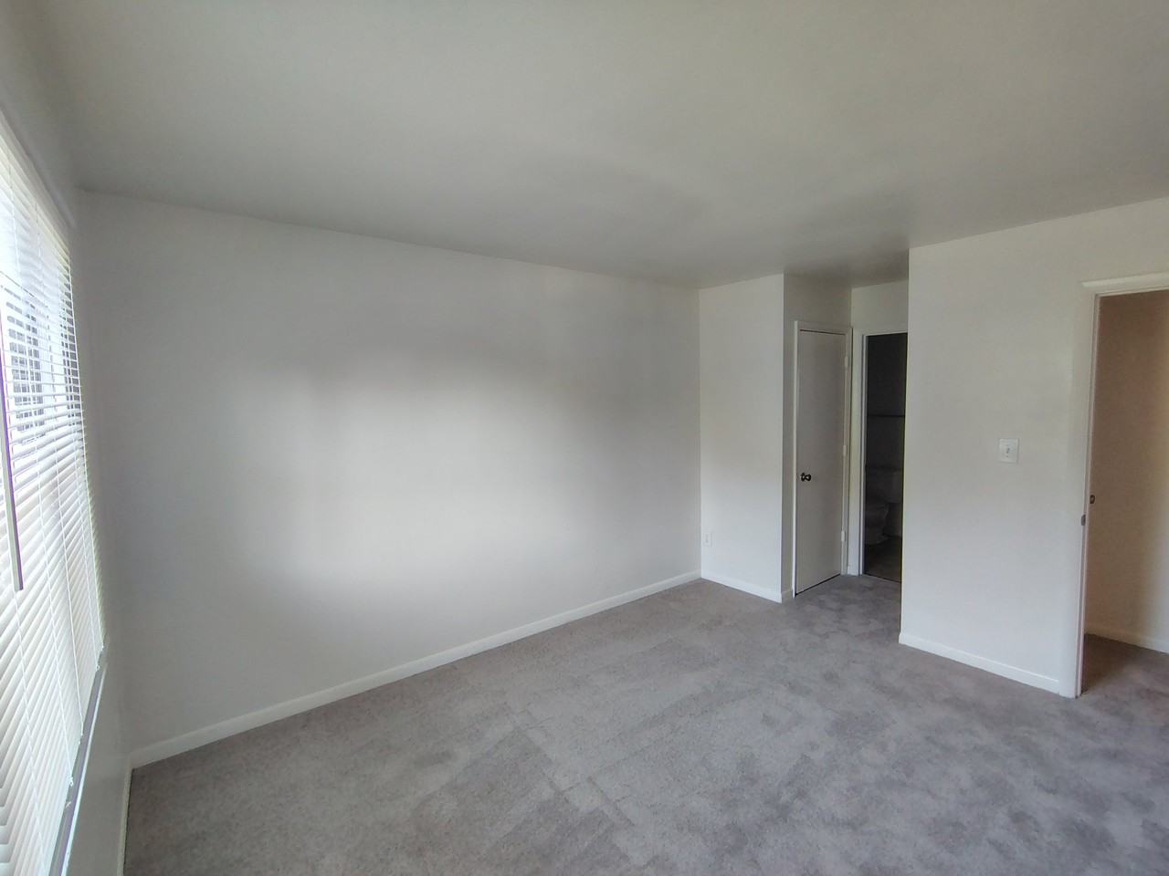 600 Reusens Rd #D43 - Photo 6 of 11