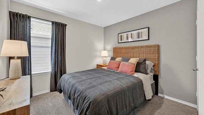 6006 Holly Spring Rd - Photo 6 of 7