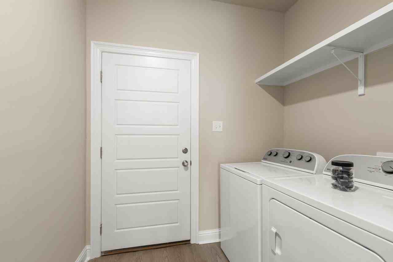 127 Spoonbill Drive - Photo 6 of 16