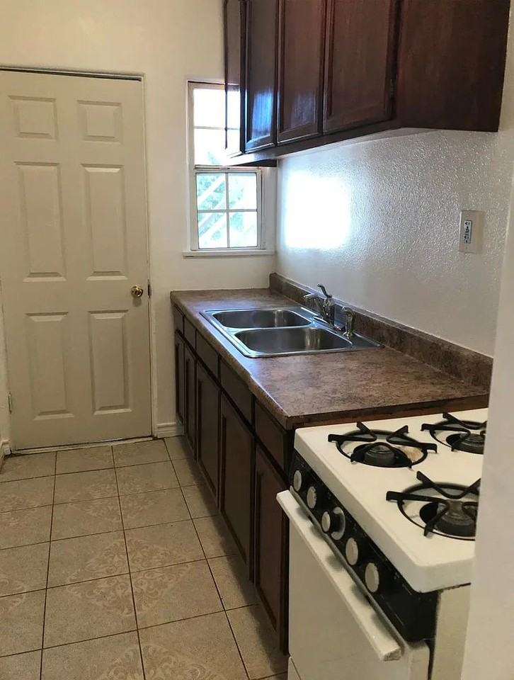 972 Marview Ave #0 - Photo 7 of 8