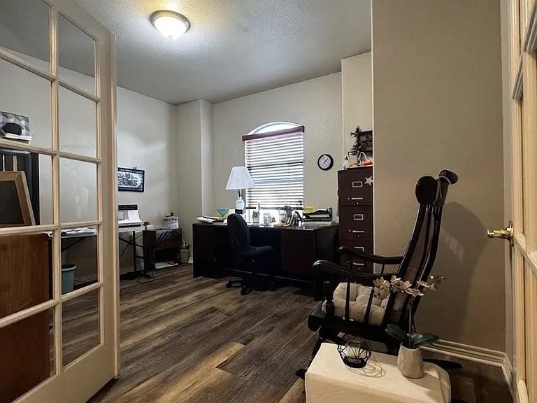2684 Cinnabar Rd - Photo 2 of 20