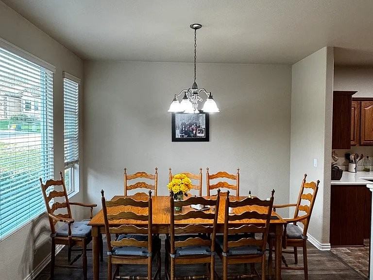 2684 Cinnabar Rd - Photo 4 of 20