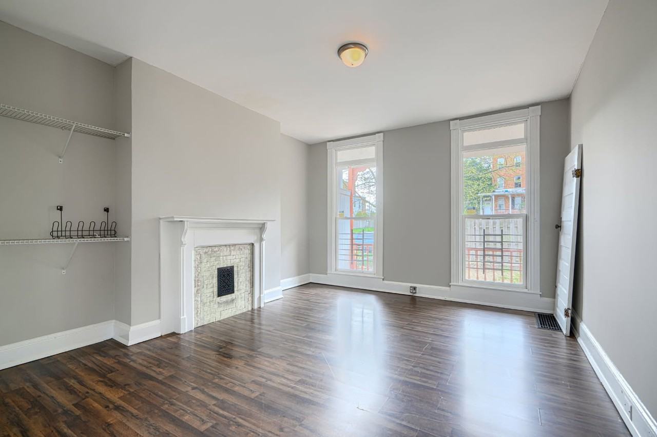 23 S Augusta Ave - Photo 2 of 6