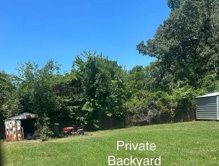 6228 Hinchcliff Rd - Photo 3 of 18