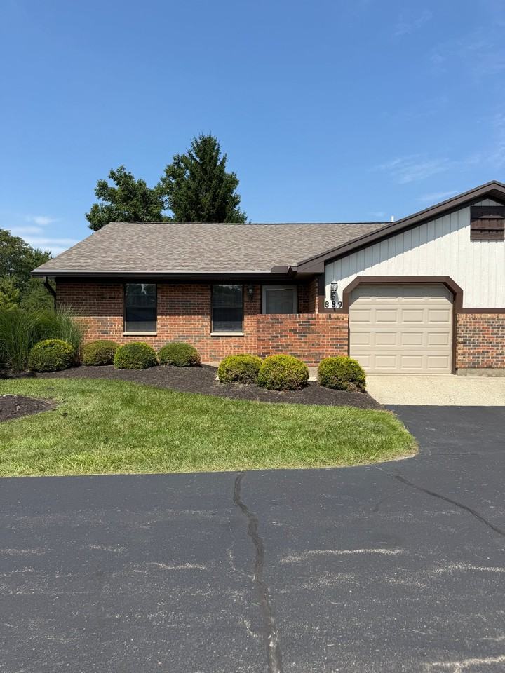 889 Peach Leaf Dr - Photo 2 of 10