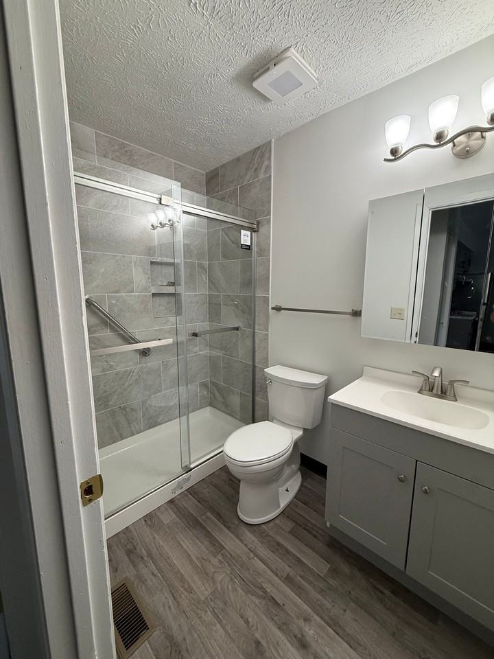 889 Peach Leaf Dr - Photo 5 of 10