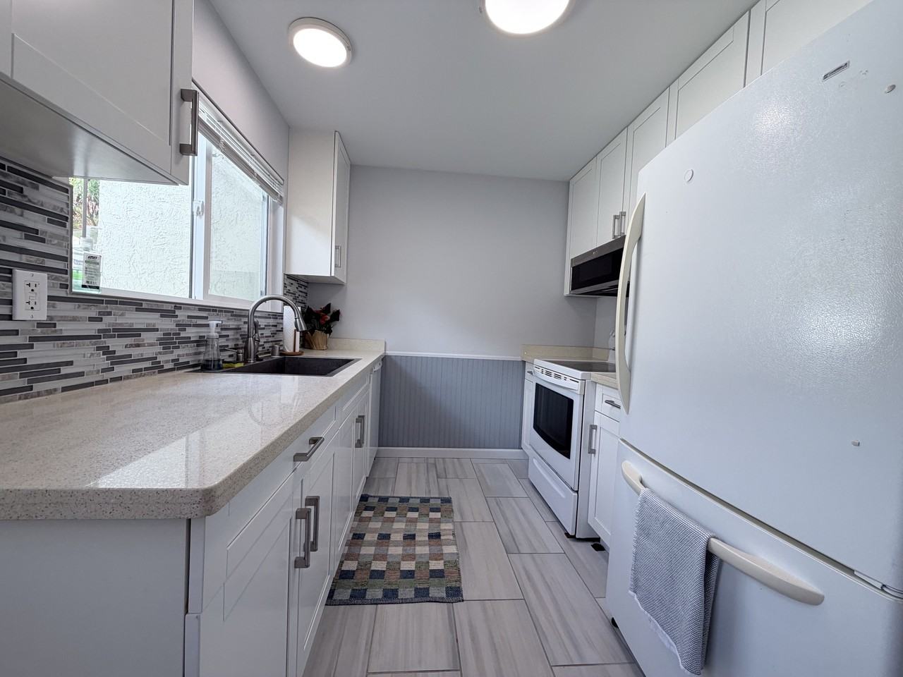 137 Oko St #1 - Photo 2 of 16