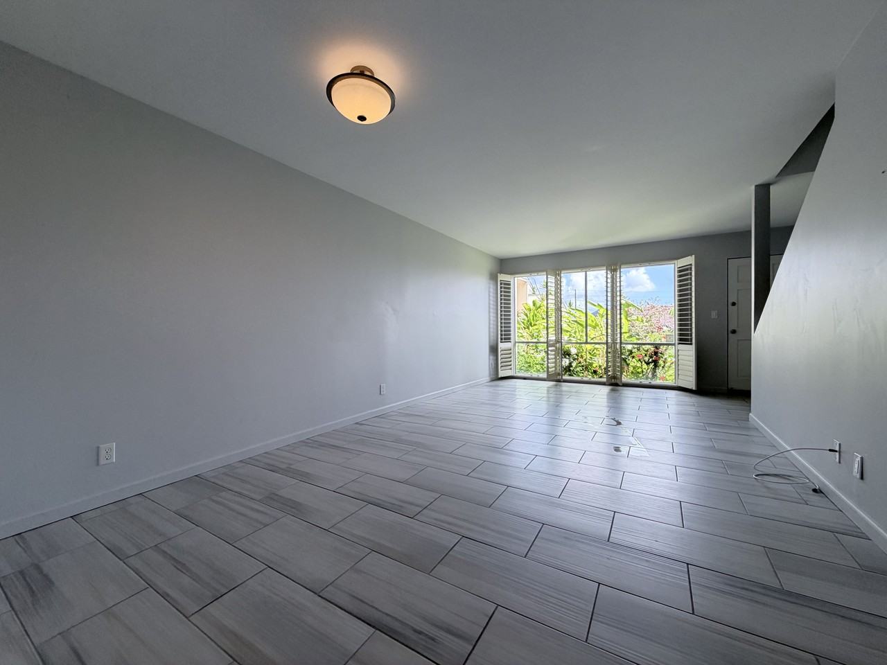 137 Oko St #1 - Photo 3 of 16