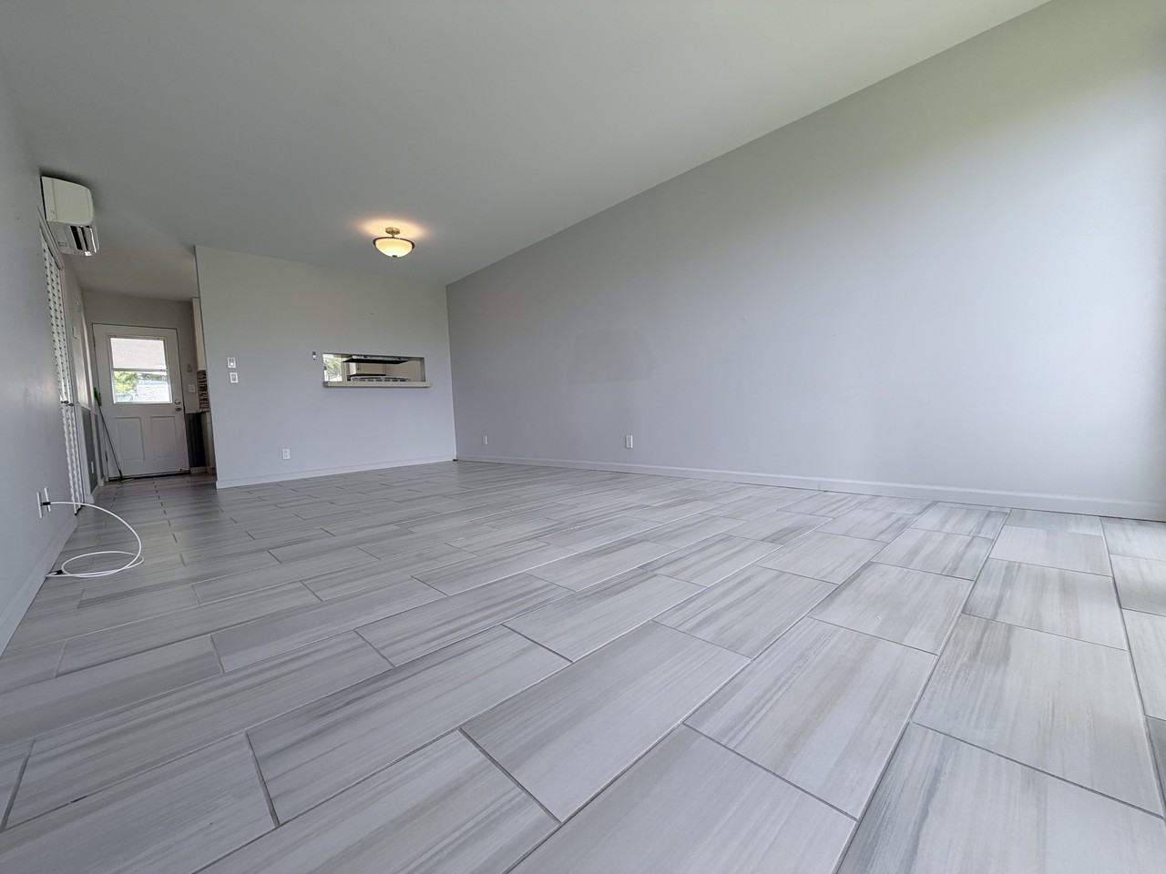 137 Oko St #1 - Photo 4 of 16