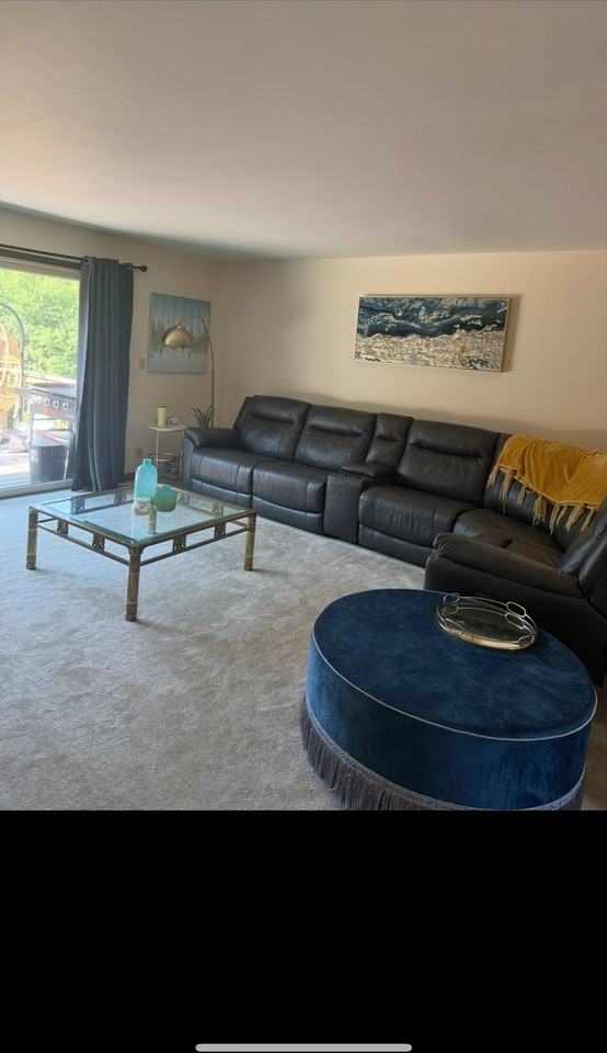 524 Lakeview Dr - Photo 4 of 6