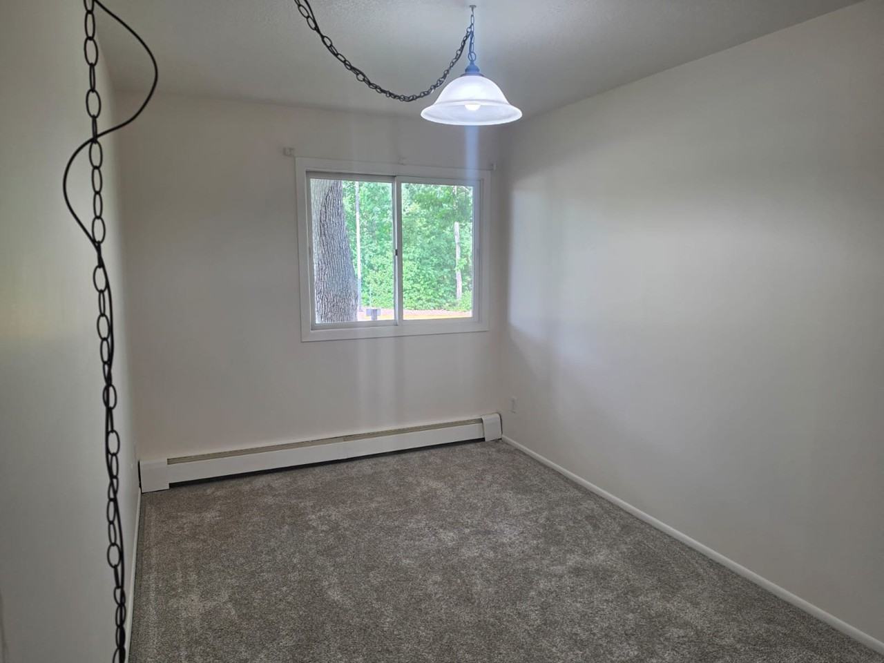 1601 N Innsbruck Dr - Photo 5 of 14