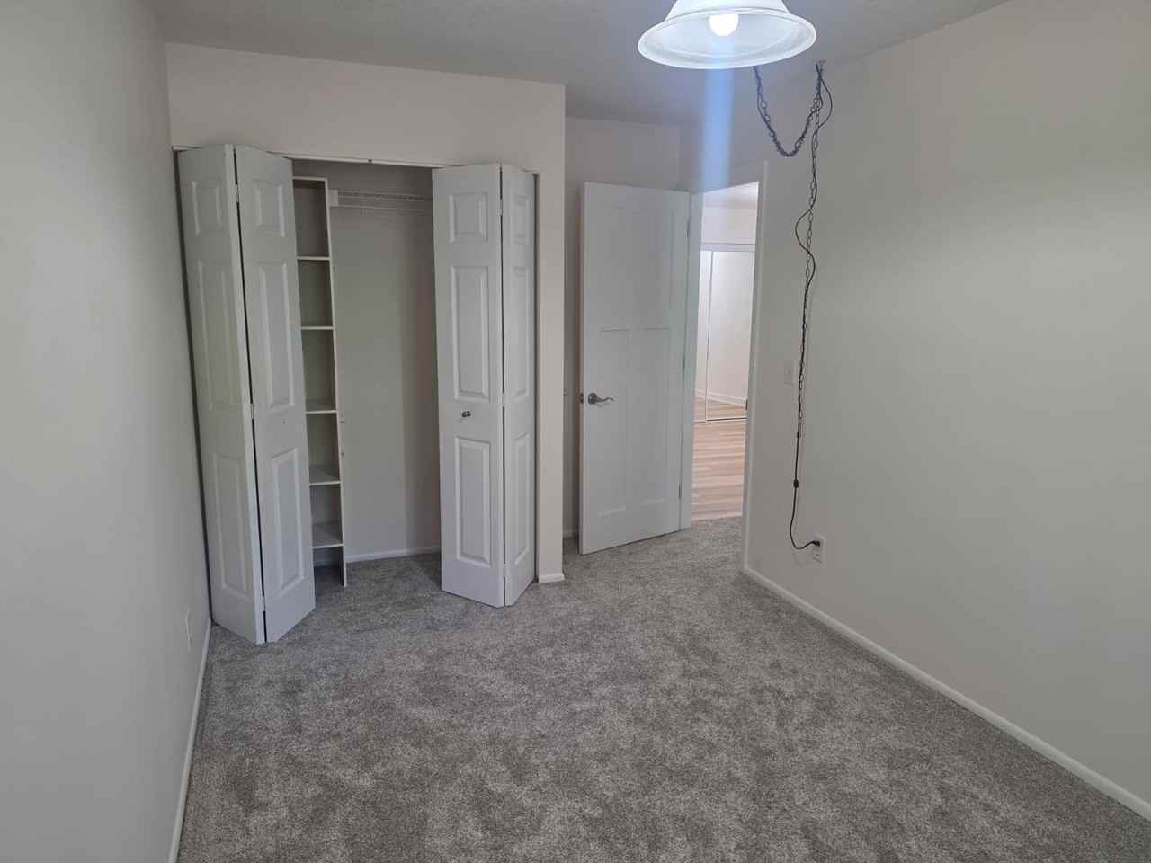 1601 N Innsbruck Dr - Photo 6 of 14