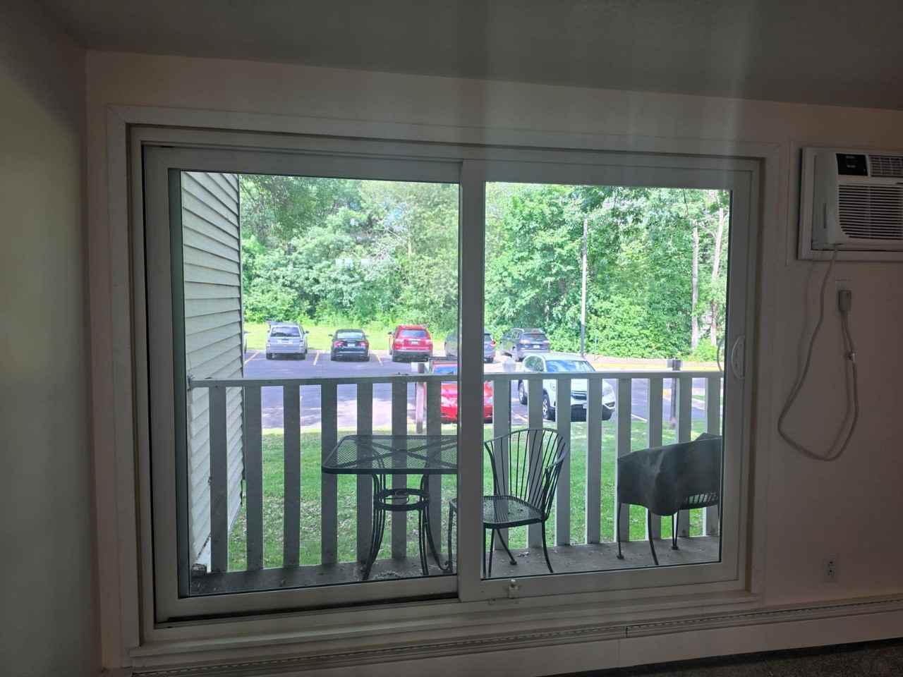 1601 N Innsbruck Dr - Photo 7 of 14