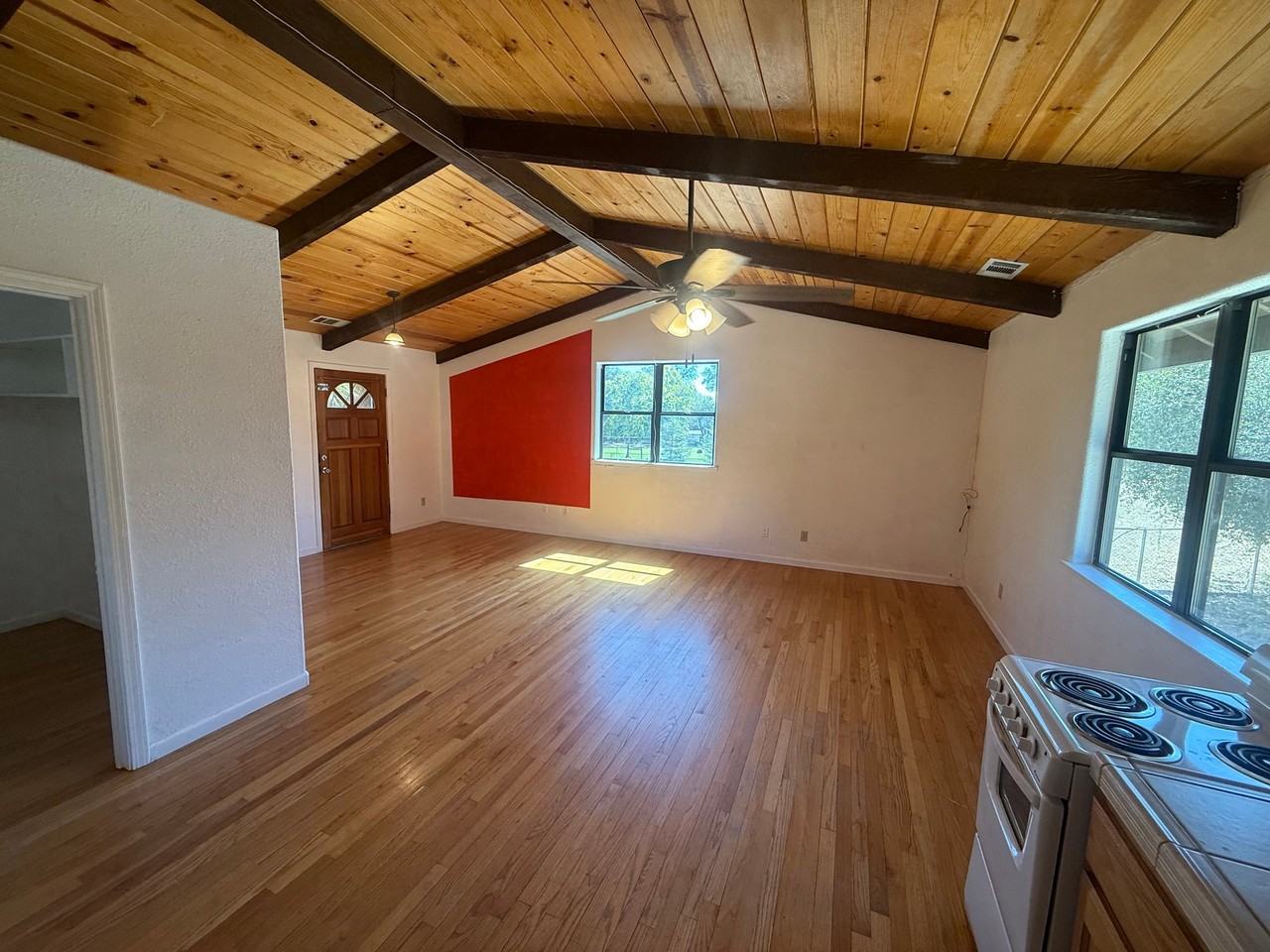 100 Baldwin Lake Cir - Photo 6 of 20