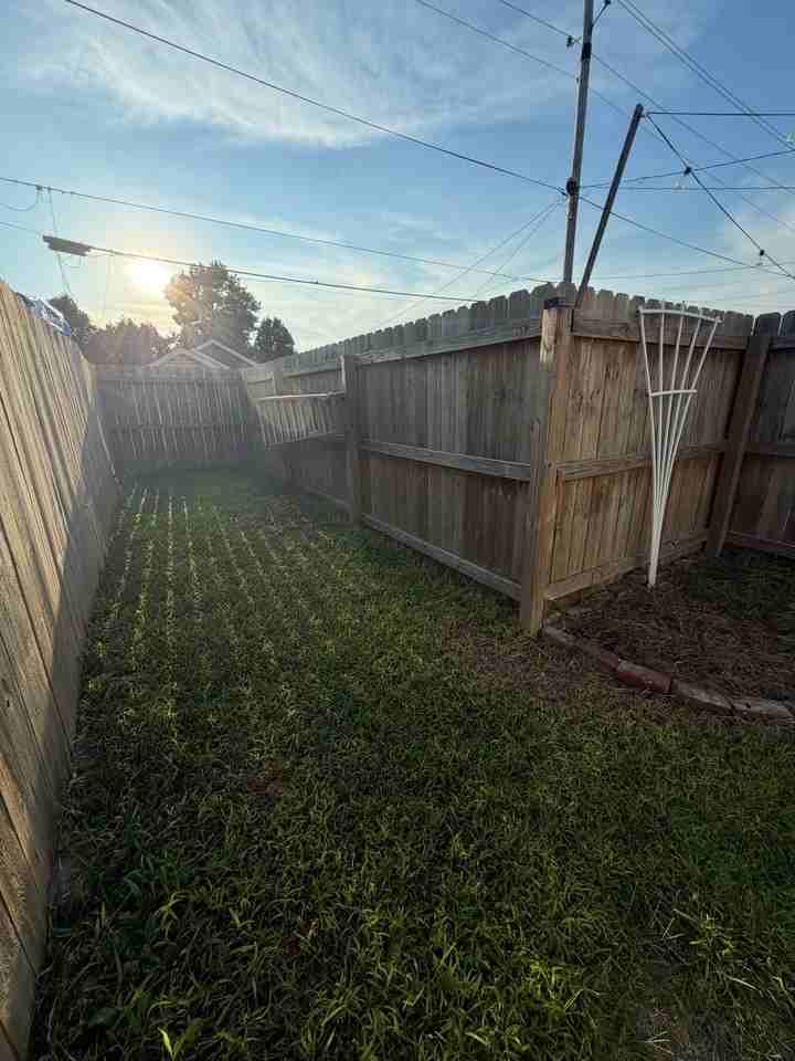 2762 Shelby St - Photo 5 of 20
