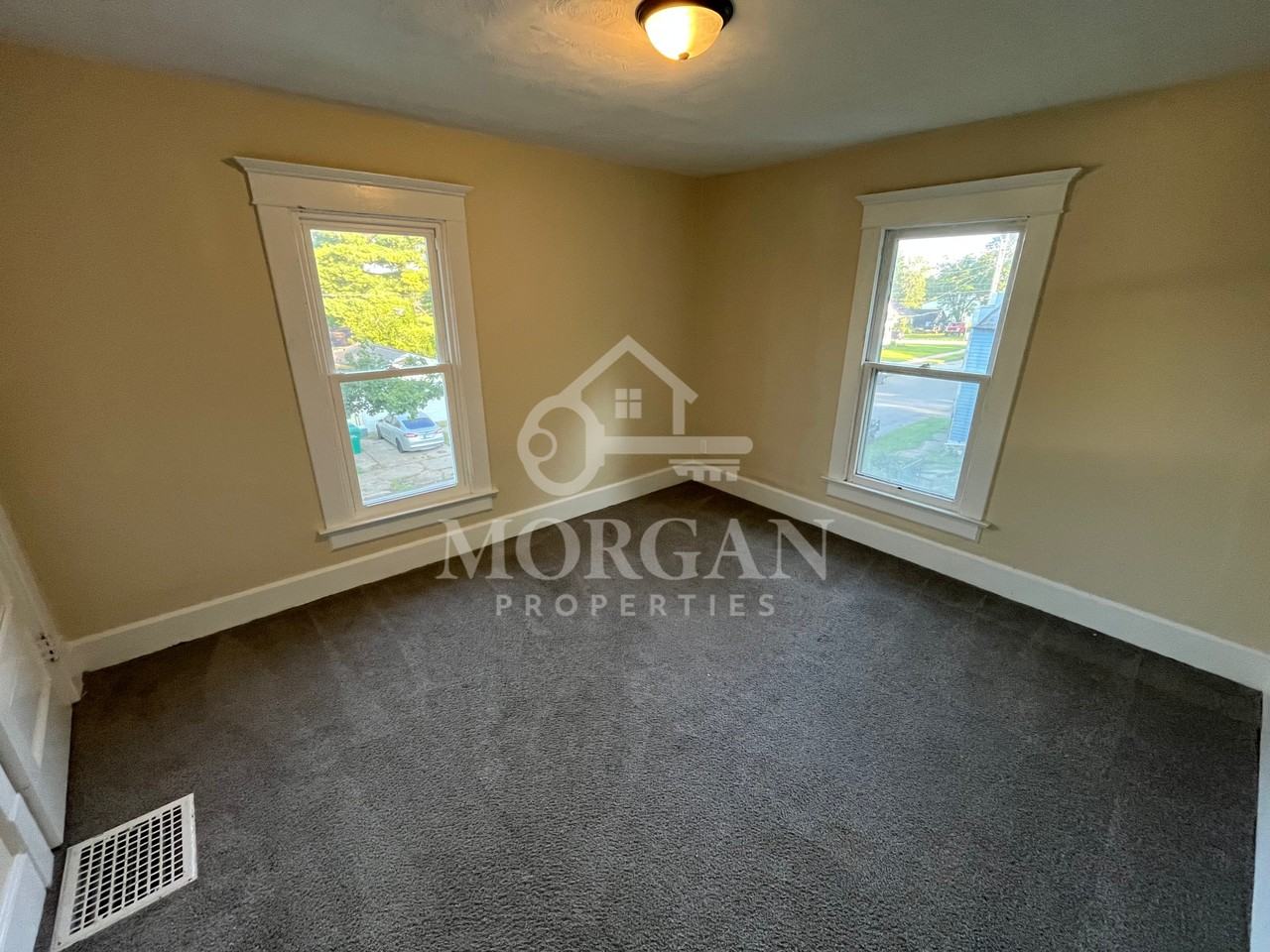 902 Vine Street - New Castle #1 - Photo 7 of 9