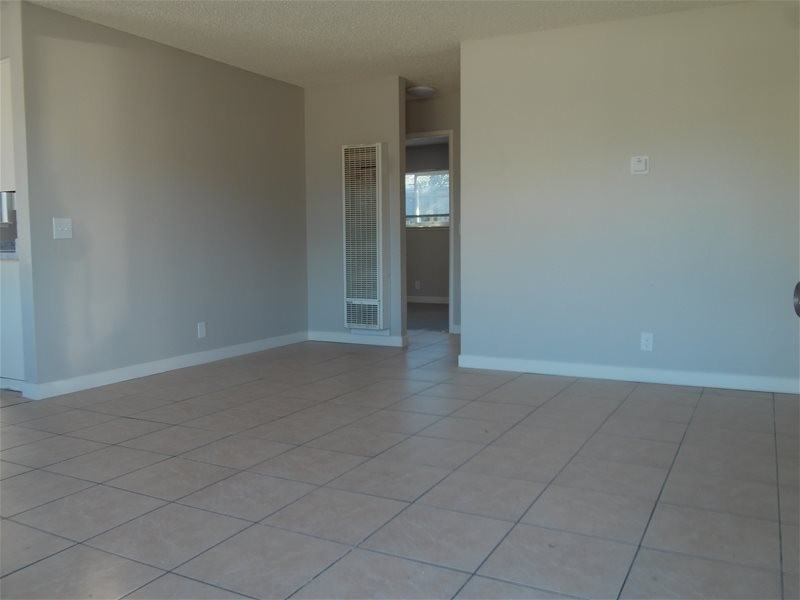 934 S Barrett Rd #1 - Photo 2 of 10