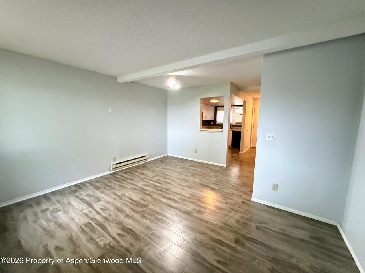 1012 E 7th St - Photo 3 of 11
