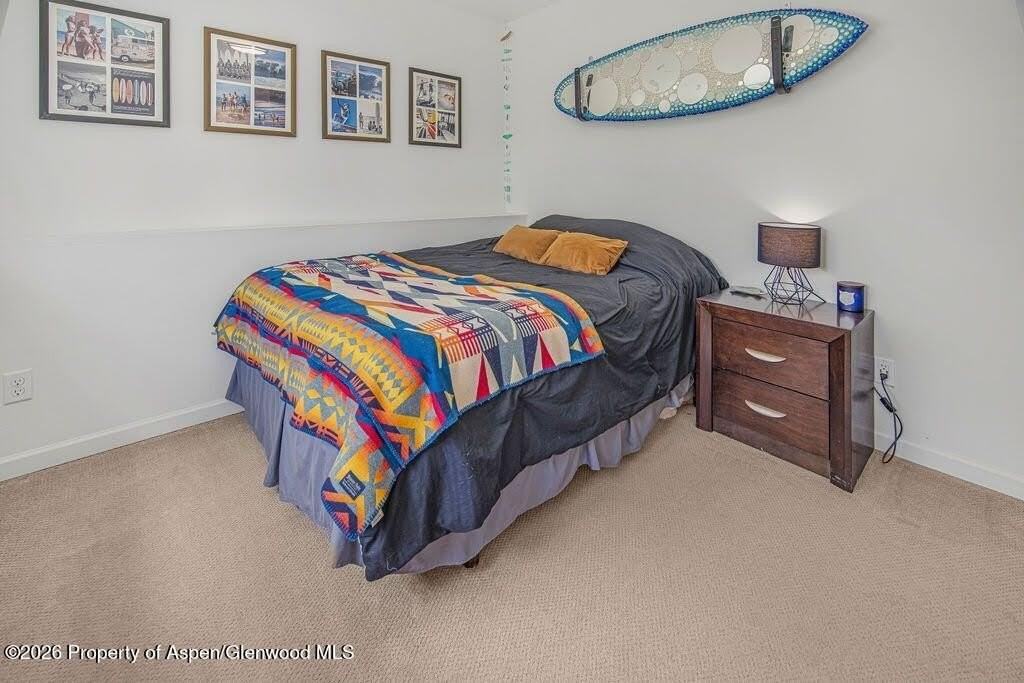 337 Lake View Rd - Photo 5 of 23