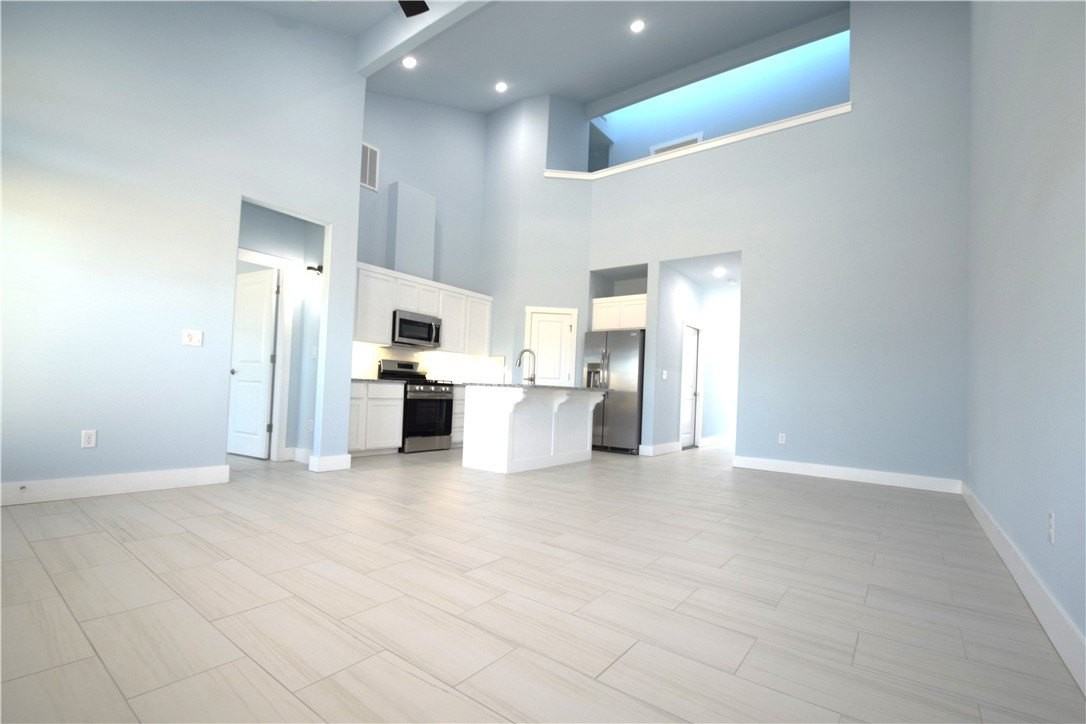 540 Amethyst Rd - Photo 5 of 22