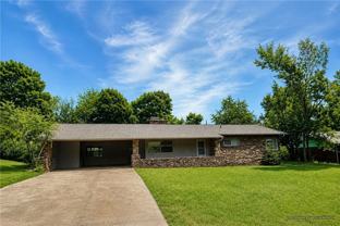 1308 N Crestwood Dr - Photo 1 of 1